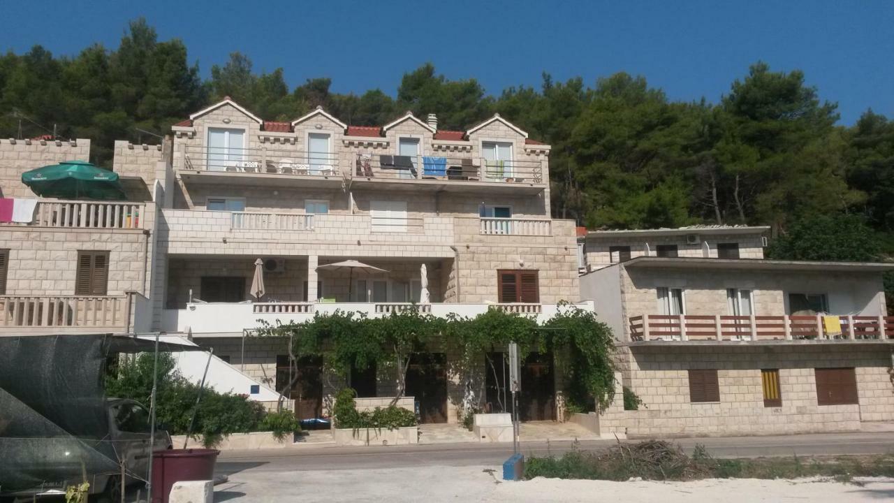 Apartmani Ina Povlja  Εξωτερικό φωτογραφία